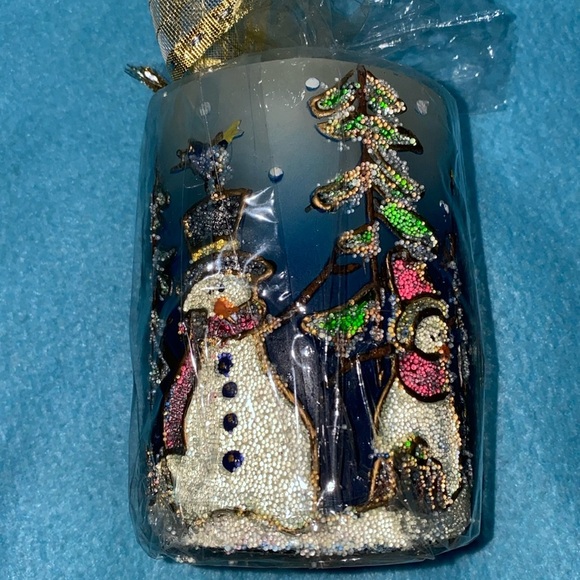 Christmas pillar candle single wick snowmen tree birdhouse glitter 3D size 3 X 4 - Picture 3 of 9